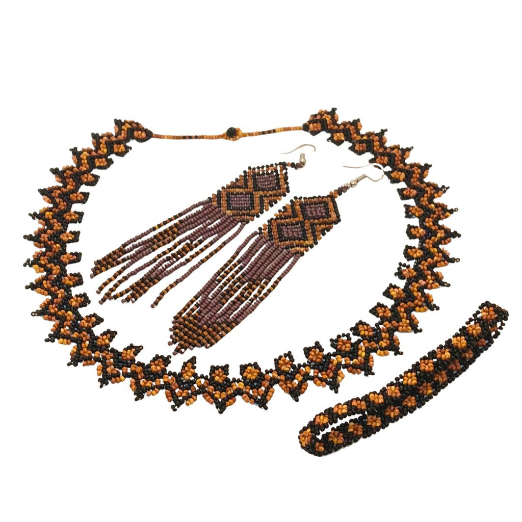 Kit colar, brincos e pulseira de Miçangas Arte Indígena | Waura | 1250