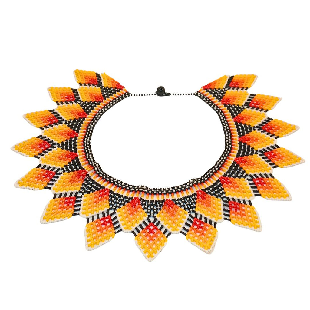 Colar de Miçangas Arte Indigena  Rainha |Waura| 909