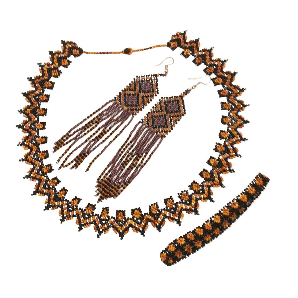 Kit colar, brincos e pulseira de Miçangas Arte Indígena | Waura | 1250